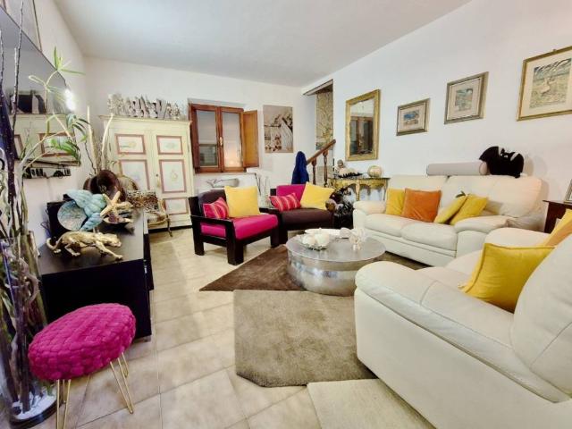 Casa indipendente in vendita a Cascina PI