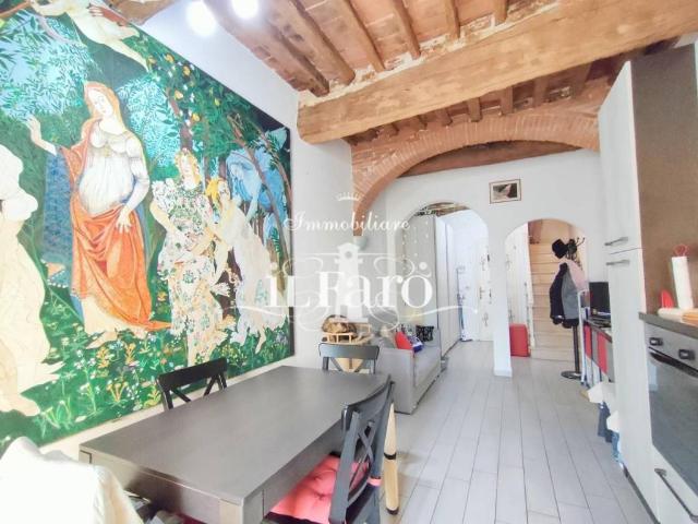 Casa indipendente in vendita a Cascina PI