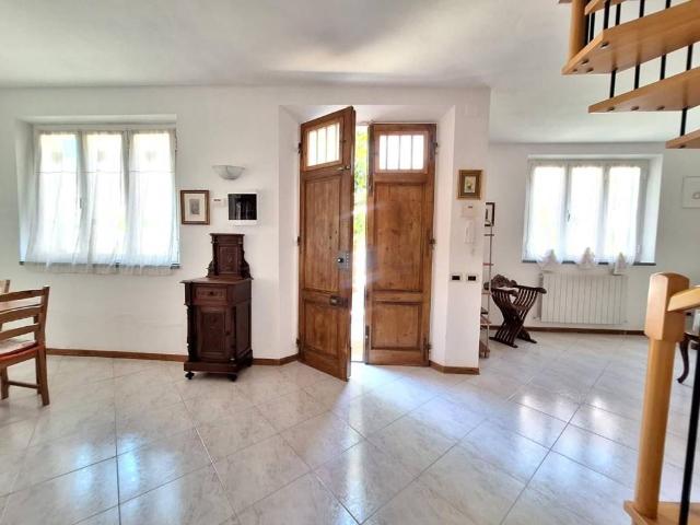 Casa indipendente in vendita a Cascina PI