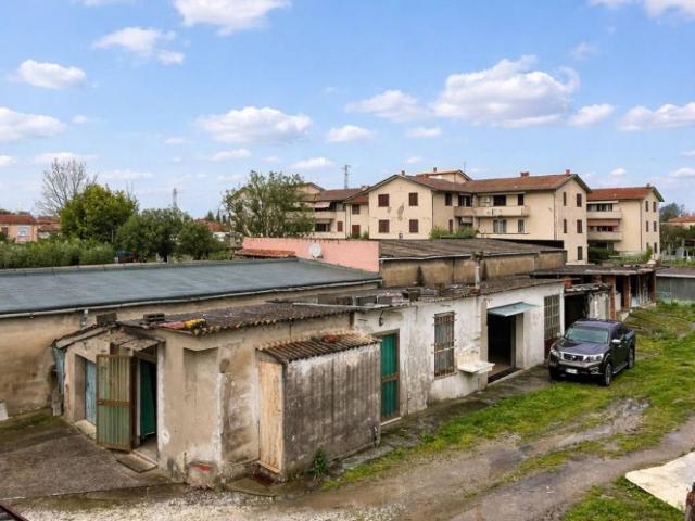 Casa indipendente in vendita a Cascina PI