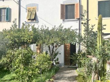 Casa indipendente in vendita a Cascina PI