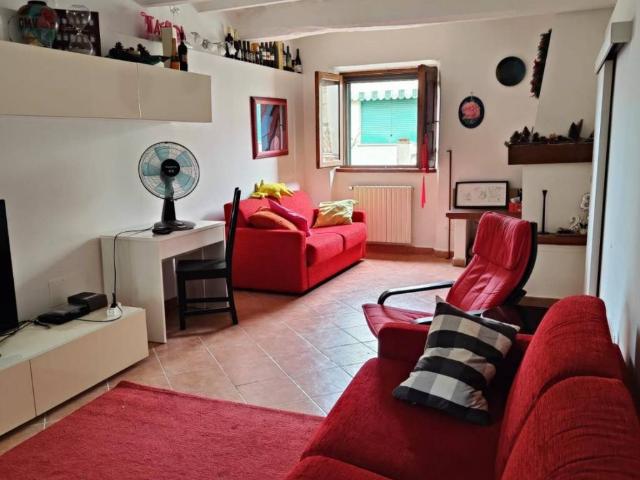 Casa indipendente in vendita a Cascina PI