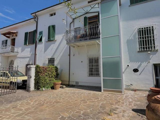 Casa indipendente in vendita a Cascina PI