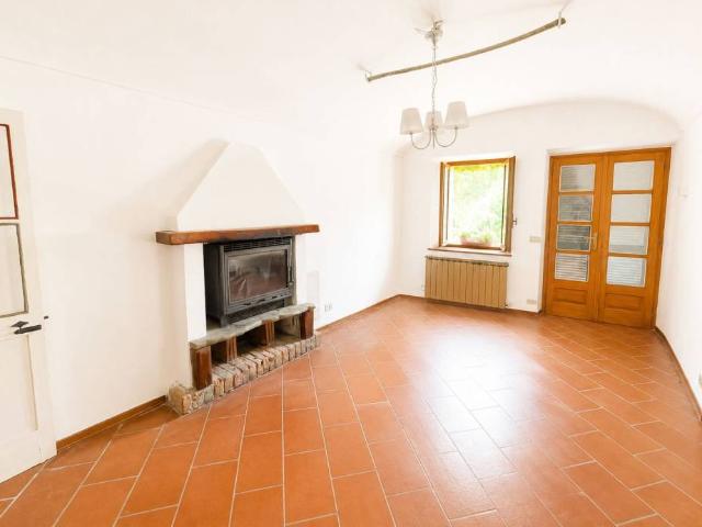 Casa indipendente in vendita a Cascinette d'Ivrea TO
