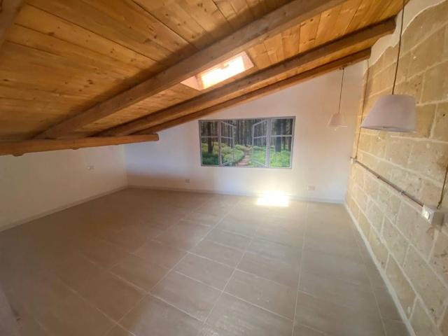Casa indipendente in vendita a Casamassima BA