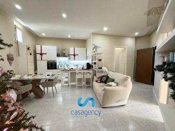Casa indipendente in vendita a Casagiove CE