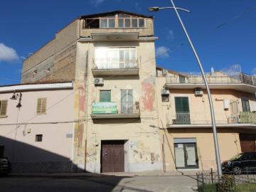 Casa indipendente in vendita a Casagiove CE