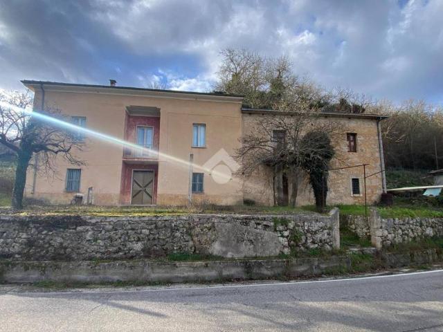 Casa indipendente in vendita a Casalvieri FR