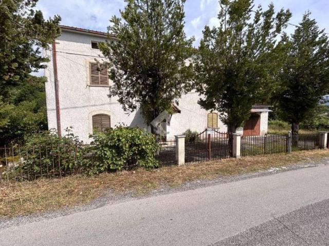 Casa indipendente in vendita a Casalvieri FR