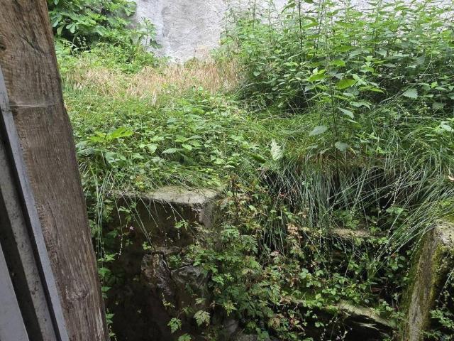 Casa indipendente in vendita a Casalzuigno VA