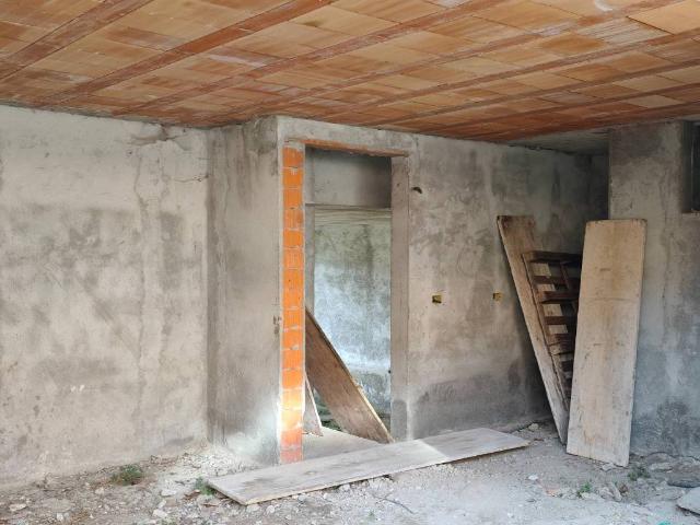 Casa indipendente in vendita a Casalzuigno VA