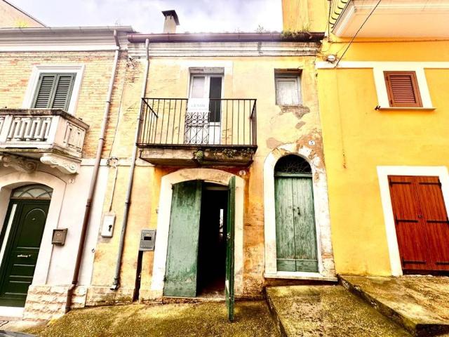 Casa indipendente in vendita a Casalbordino CH