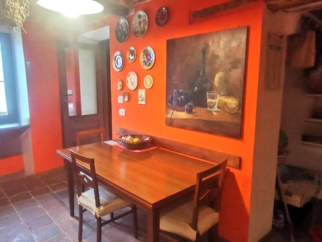 Casa indipendente in vendita a Casalborgone TO