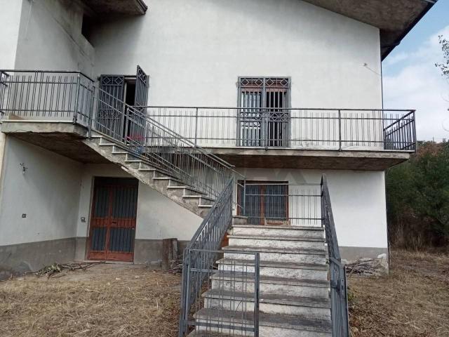 Casa indipendente in vendita a Casalduni