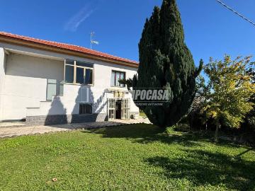 Casa indipendente in vendita a Casale Monferrato AL