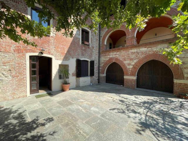 Casa indipendente in vendita a Casale Monferrato AL