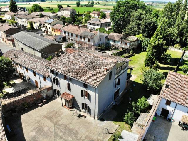Casa indipendente in vendita a Casalmaggiore CR