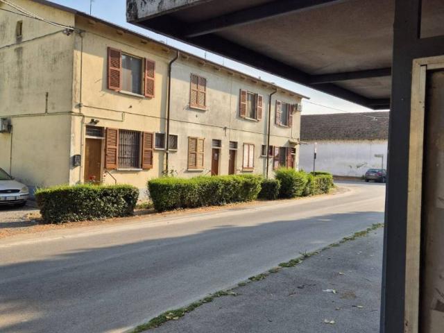 Casa indipendente in vendita a Casalpusterlengo LO