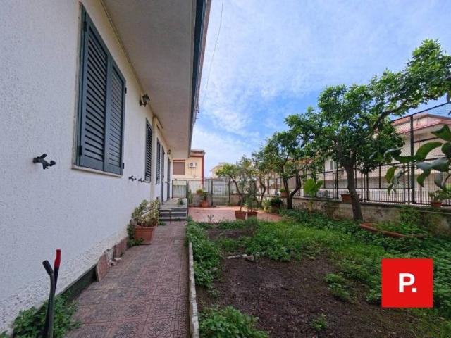 Casa indipendente in vendita a Casapulla CE