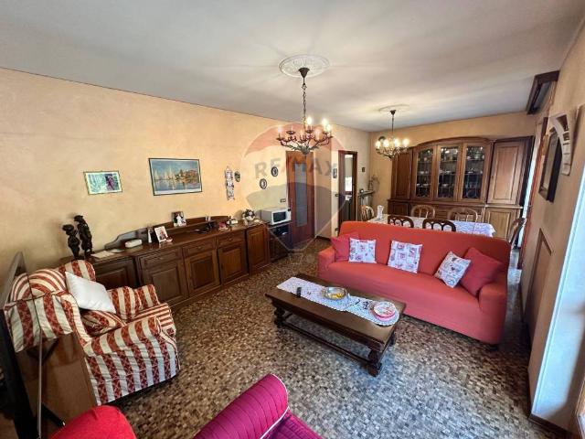 Casa indipendente in vendita a Casapinta BI