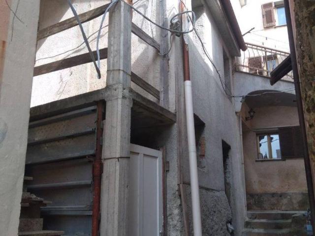 Casa indipendente in vendita a Casarza Ligure GE