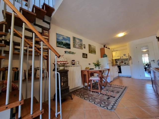 Casa indipendente in vendita a Casarza Ligure GE
