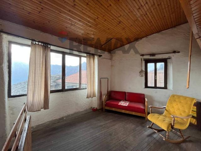Casa indipendente in vendita a Casargo LC