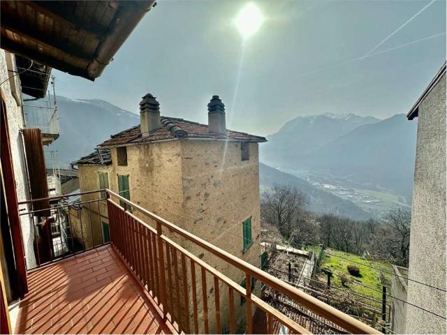 Casa indipendente in vendita a Casargo LC