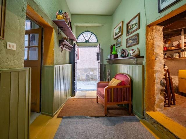 Casa indipendente in vendita a Casargo LC