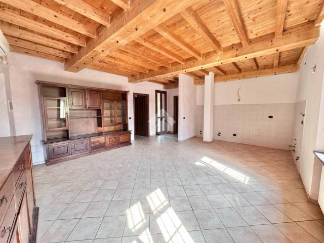 Appartamento in vendita a Casarile MI