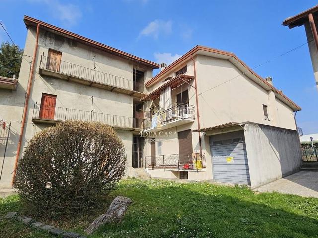 Casa indipendente in vendita a Casatenovo LC