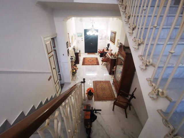 Casa indipendente in vendita a Caserta CE