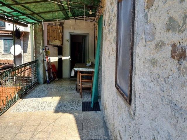 Casa indipendente in vendita a Casola in Lunigiana MS