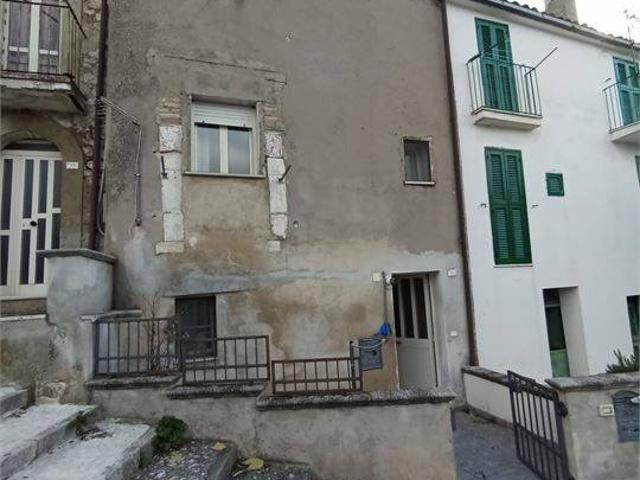 Casa indipendente in vendita a Casoli CH