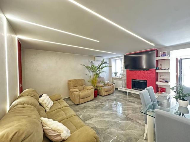 Casa indipendente in vendita a Casorate Primo PV