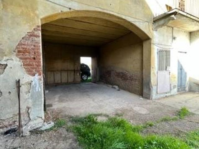 Casa indipendente in vendita a Cassolnovo via Lavatelli