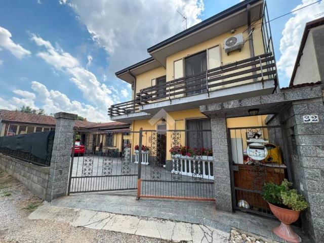 Casa indipendente in vendita a Cassolnovo PV