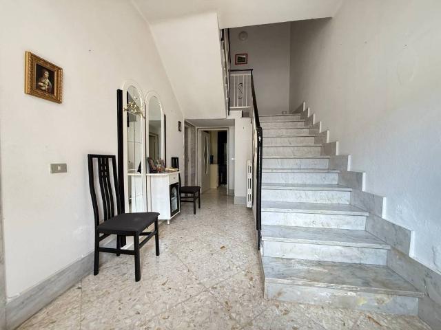 Casa indipendente in vendita a Cassano delle Murge BA