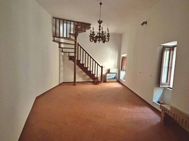 Casa indipendente in vendita a Cassano delle Murge BA