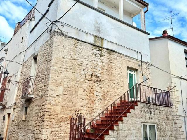 Casa indipendente in vendita a Cassano delle Murge BA