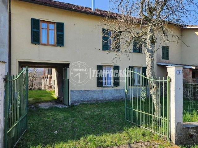 Casa indipendente in vendita a Cassinelle AL