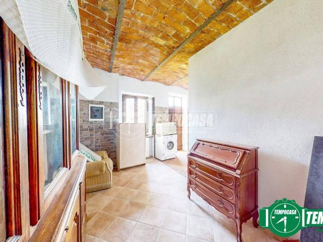 Casa indipendente in vendita a Cassinelle AL