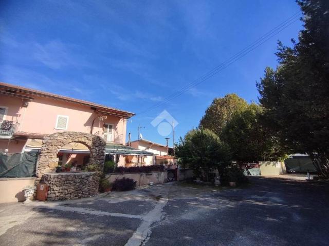 Casa indipendente in vendita a Cassino FR