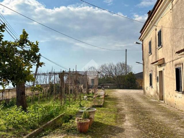 Casa indipendente in vendita a Cassino FR