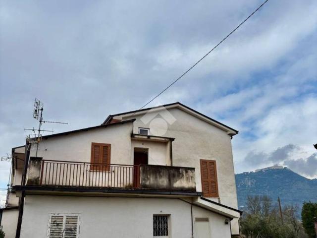 Casa indipendente in vendita a Cassino FR