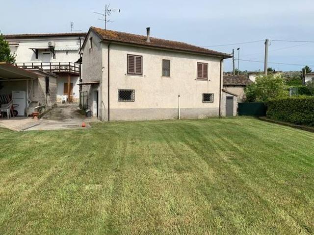 Casa indipendente in vendita a Cassino FR