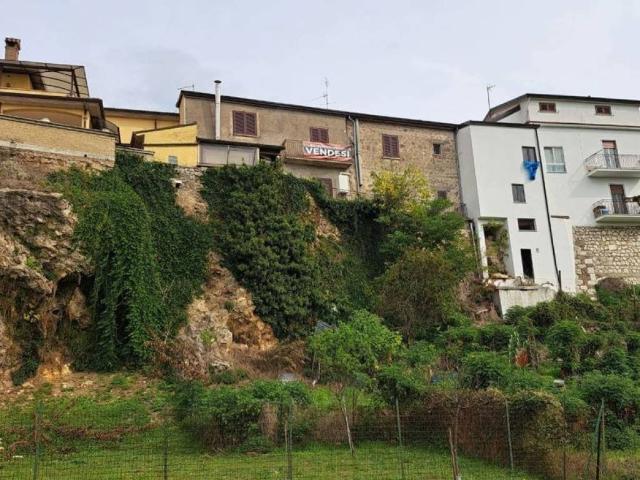 Casa indipendente in vendita a Cassino FR