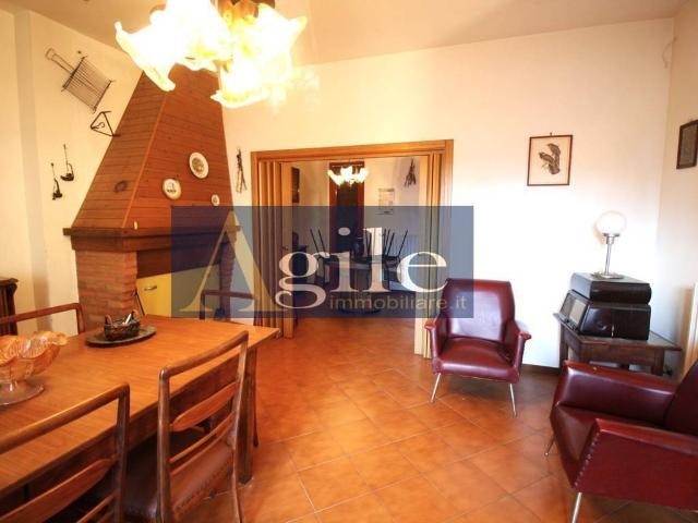 Casa indipendente in vendita a Castorano AP