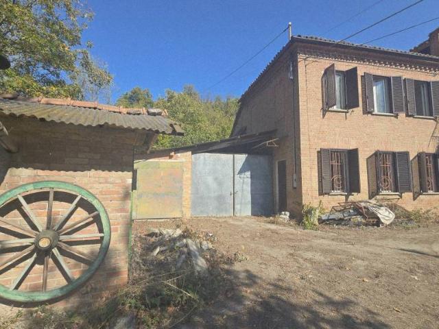 Casa indipendente in vendita a Castagnole delle Lanze via Giovanni Abbate