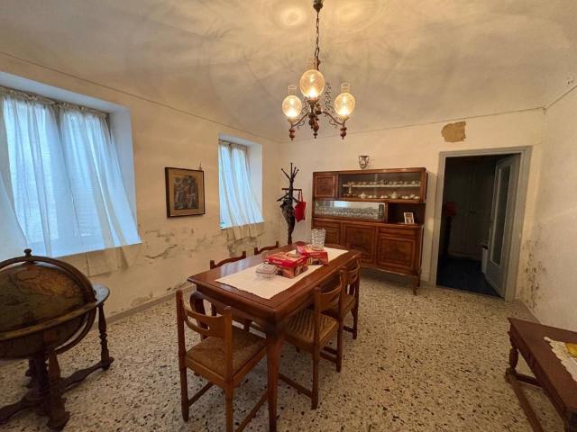Casa indipendente in vendita a Castagnole Monferrato AT